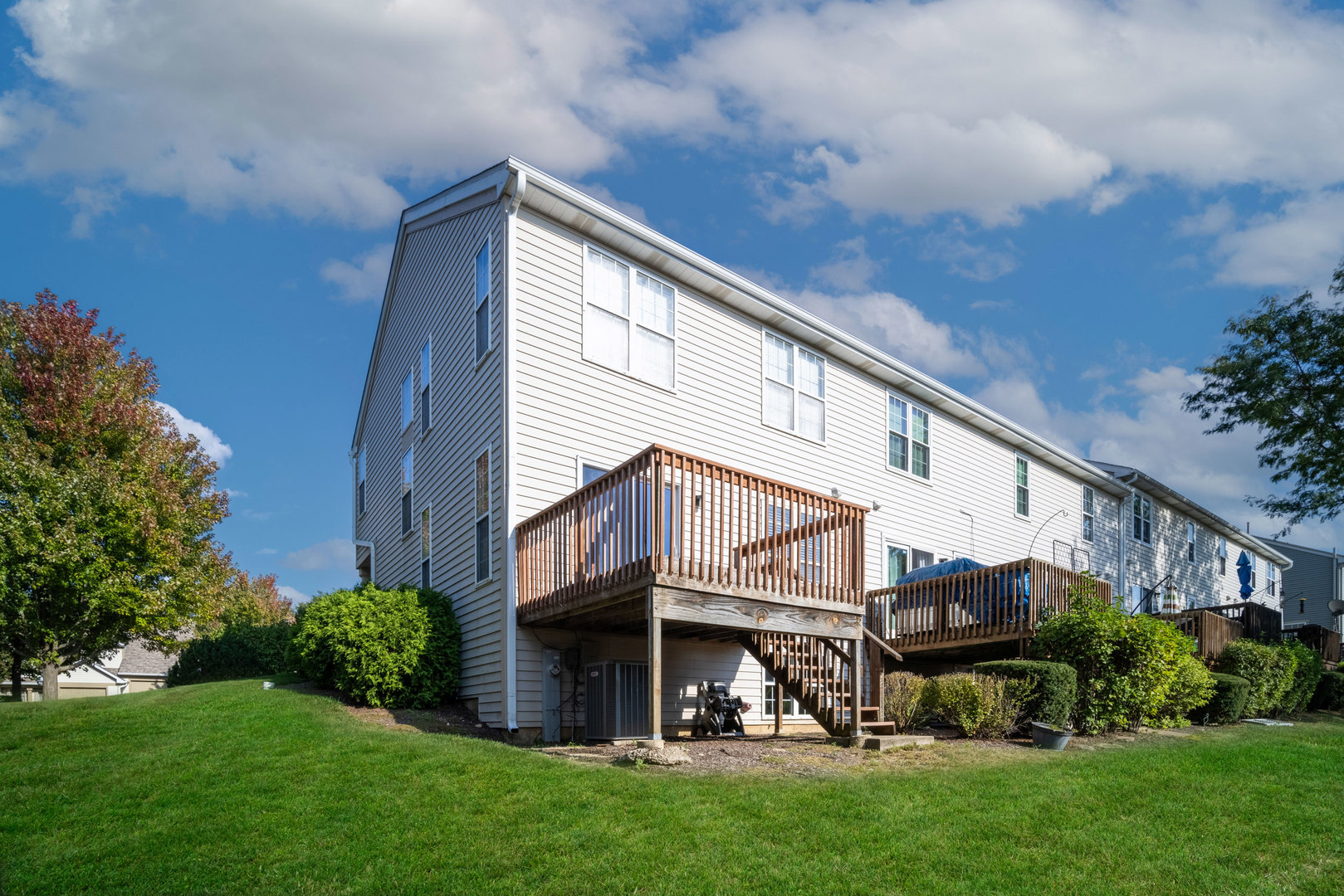 1051 Horizon Ridge, Lake In The Hills, IL 60156