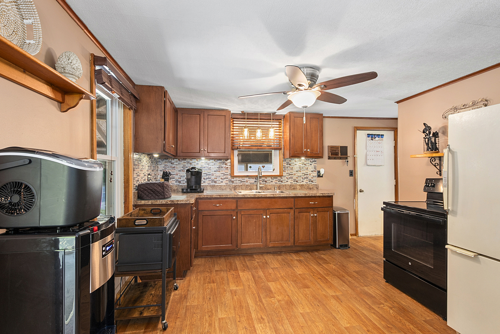 331 Old Hickory Road, New Lenox, IL 60451