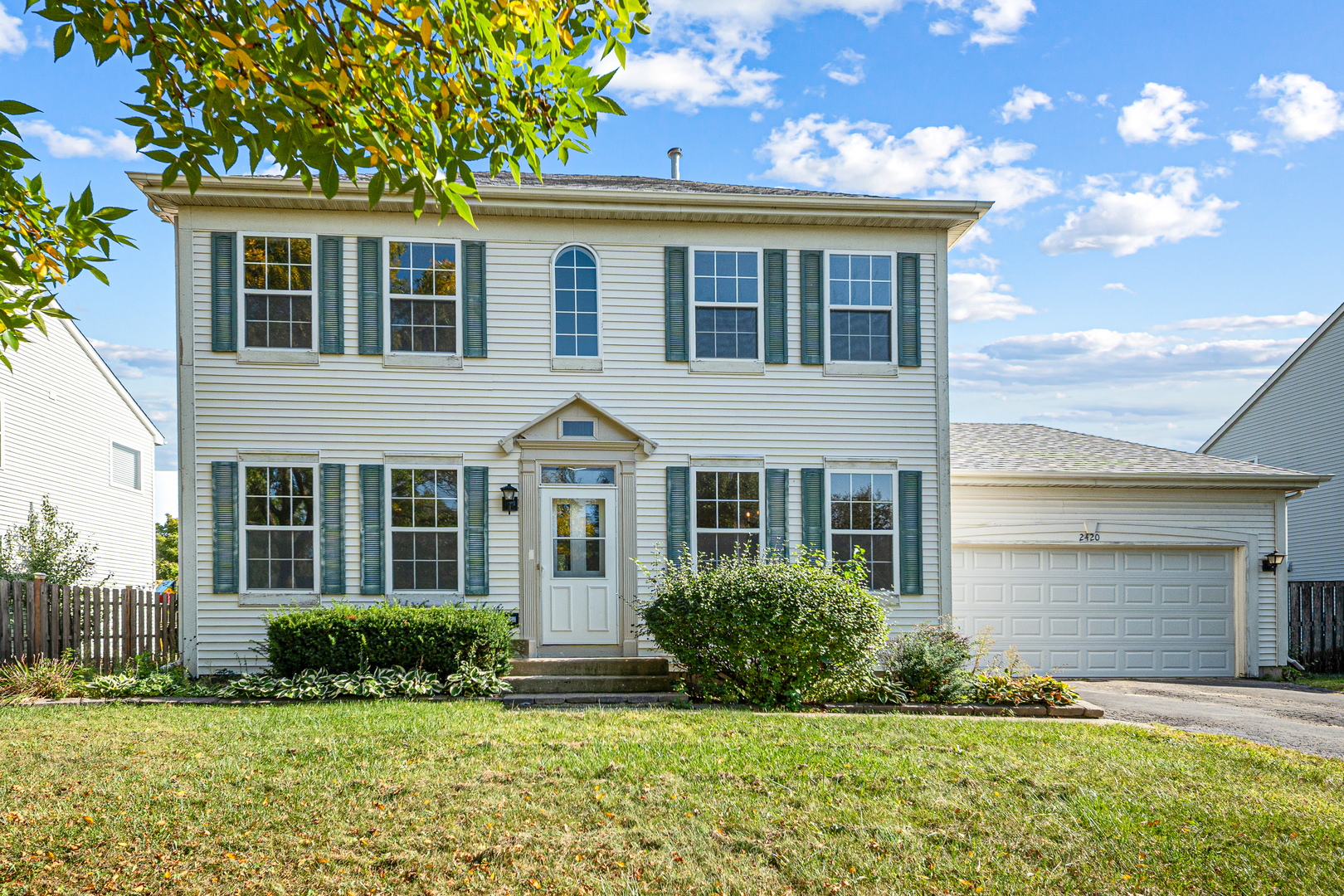 2420 Barnhart Street, West Chicago, IL 60185