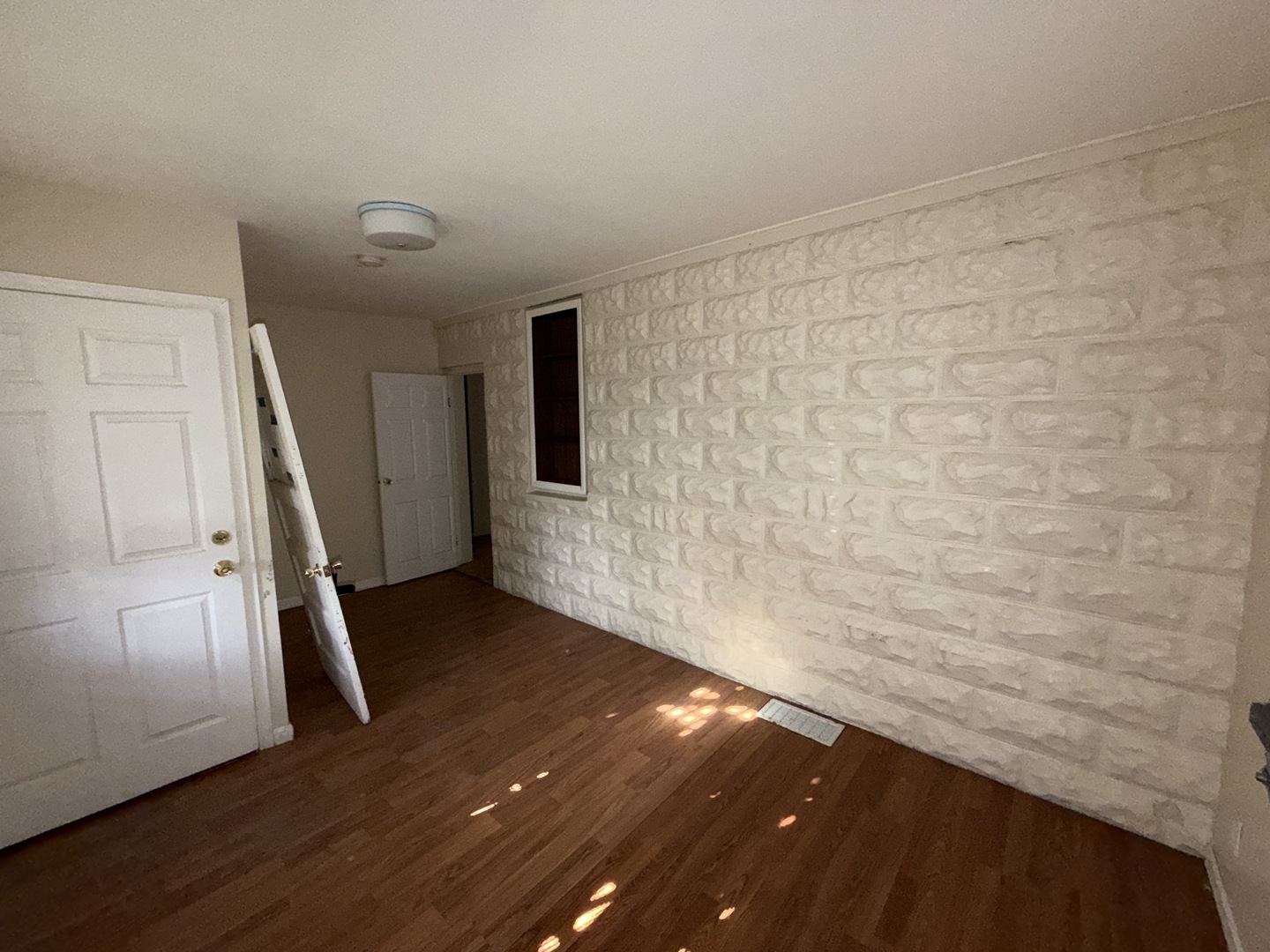 962 Oliver Avenue, Aurora, IL 60506