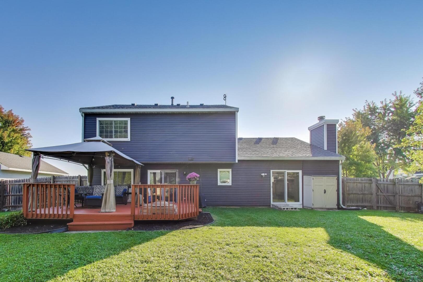 2S030 ESSEX Lane, Warrenville, IL 60555