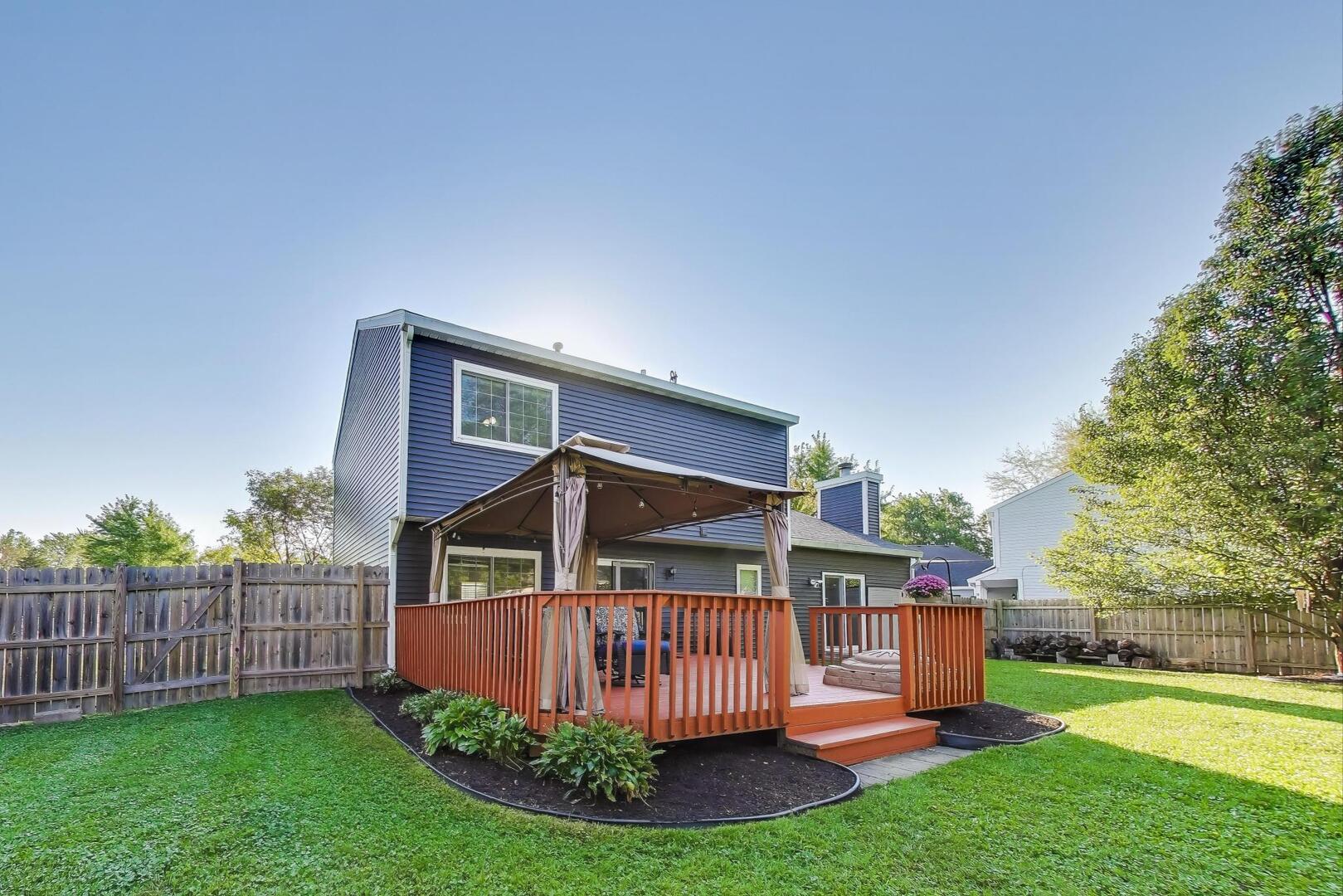 2S030 ESSEX Lane, Warrenville, IL 60555
