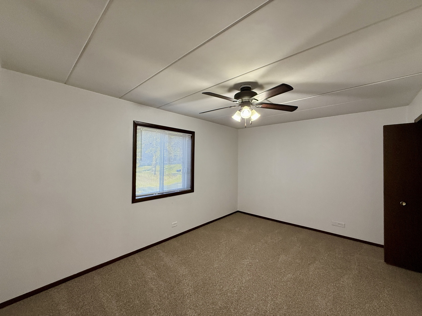 14023 Gail Lane #403, Crestwood, IL 60418
