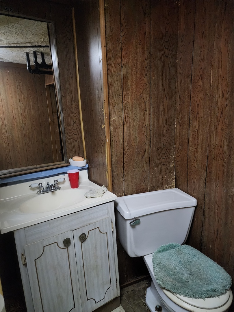 8350 S Carpenter Street, Chicago, IL 60620