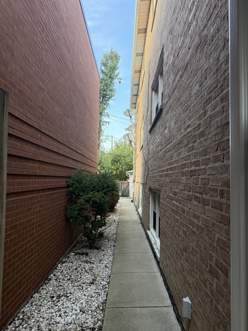 6340 S Archer Avenue, Chicago, IL 60638