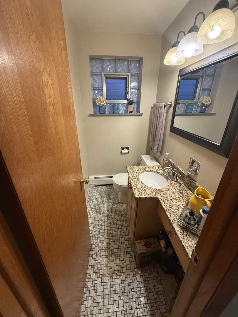 6340 S Archer Avenue, Chicago, IL 60638