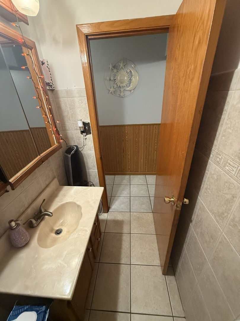 6340 S Archer Avenue, Chicago, IL 60638