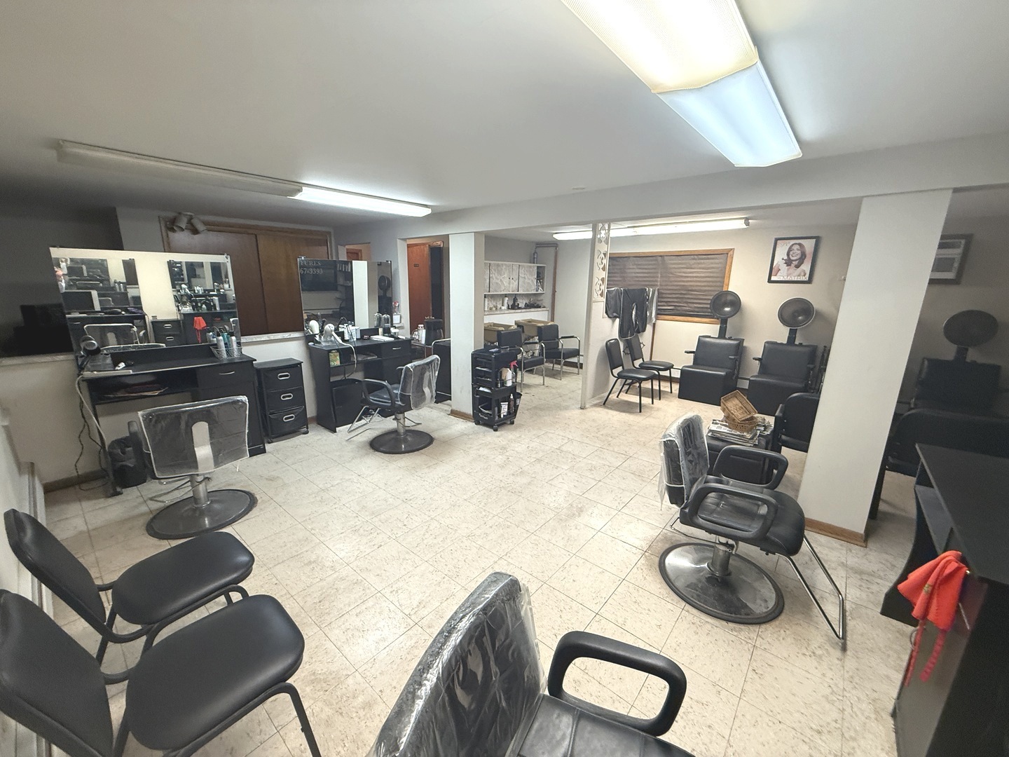 6340 S Archer Avenue, Chicago, IL 60638