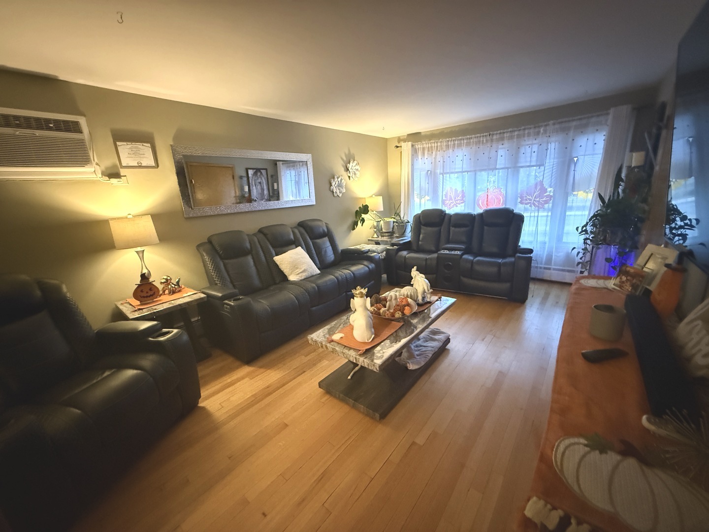 6340 S Archer Avenue, Chicago, IL 60638