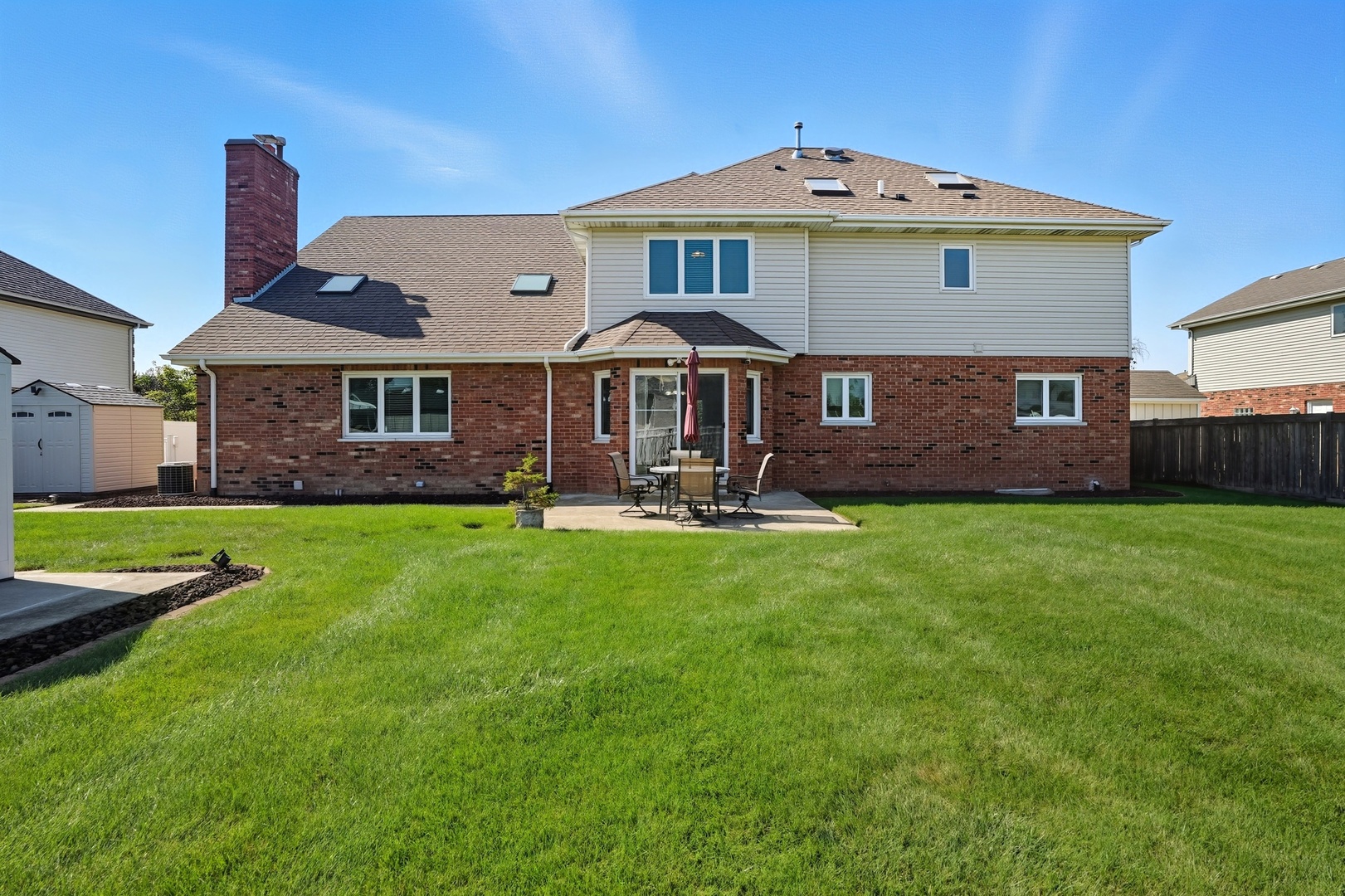 18323 White Oak Lane, Tinley Park, IL 60487