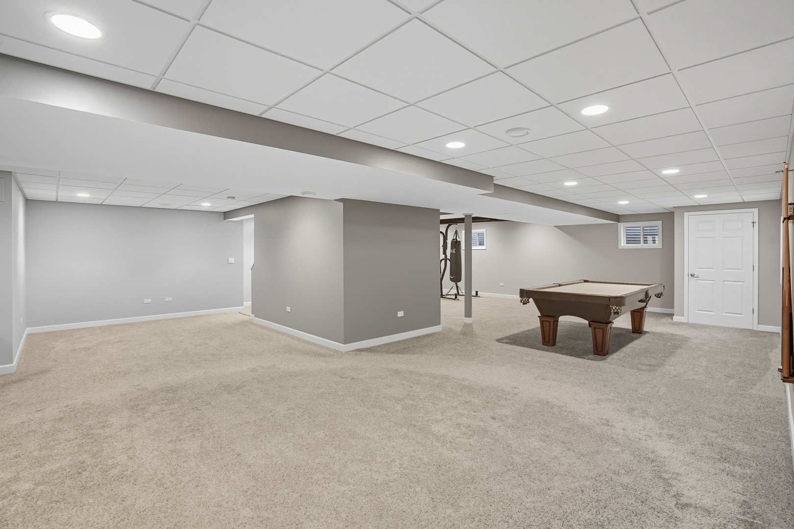 18323 White Oak Lane, Tinley Park, IL 60487