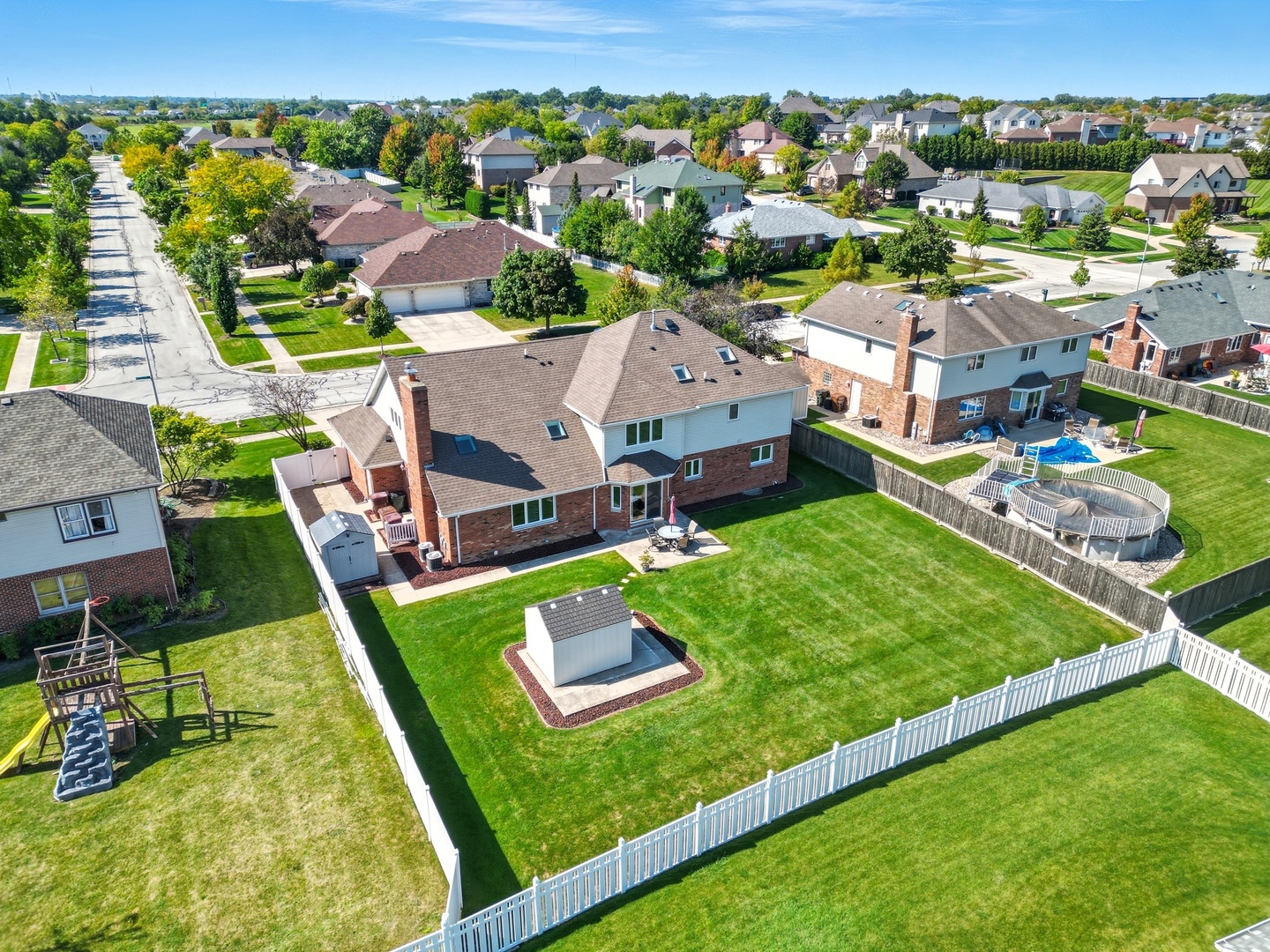 18323 White Oak Lane, Tinley Park, IL 60487