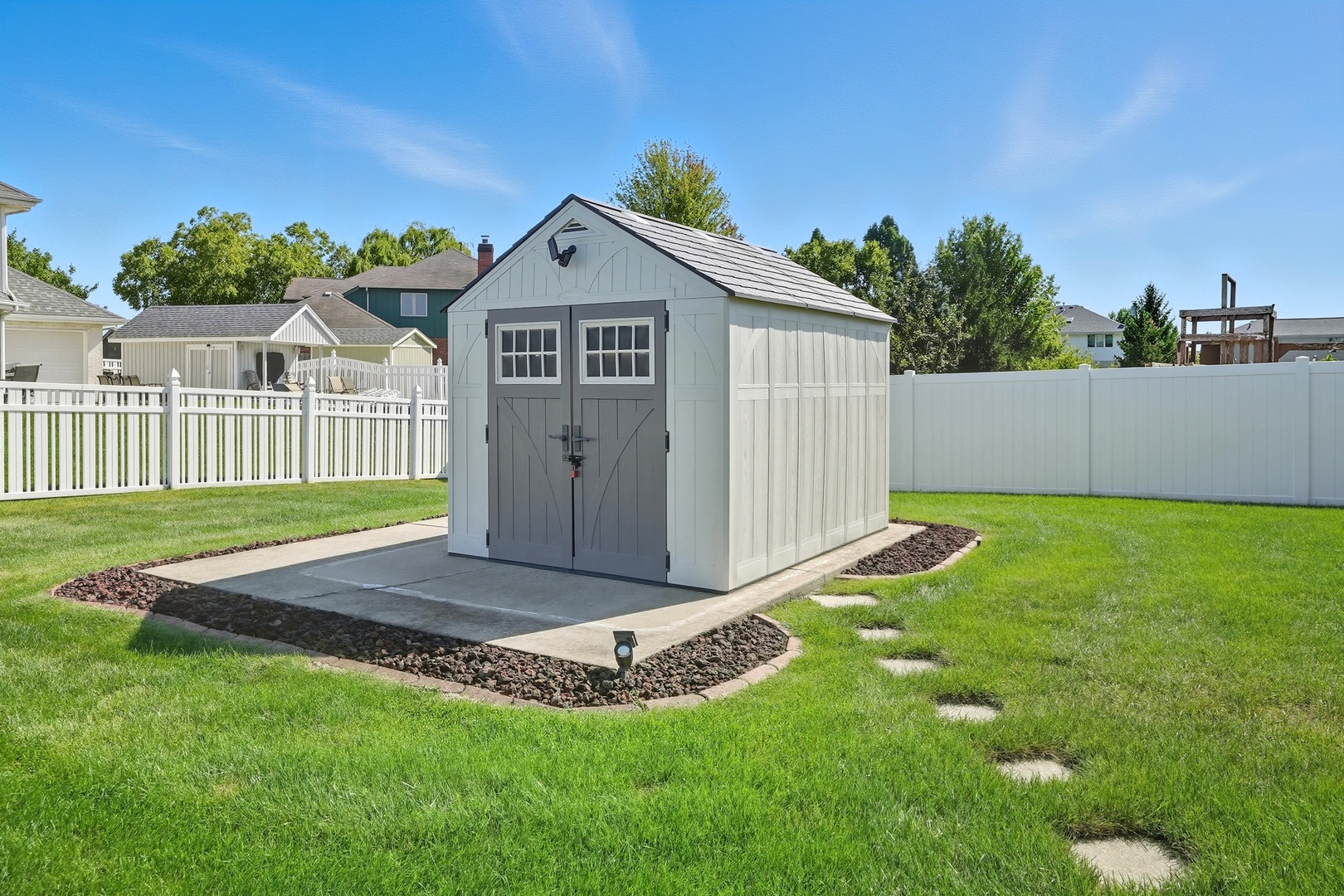18323 White Oak Lane, Tinley Park, IL 60487