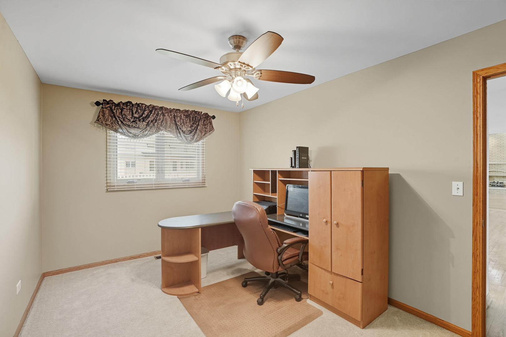 18323 White Oak Lane, Tinley Park, IL 60487