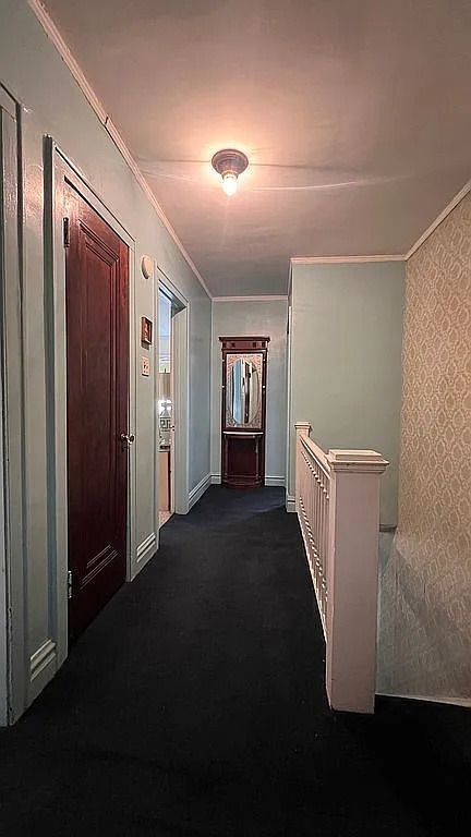 10247 S Bell Avenue, Chicago, IL 60643