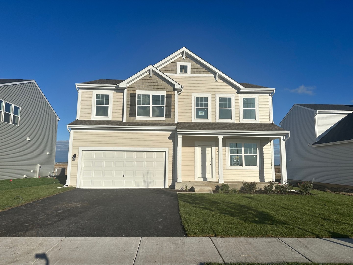 312 Monica Lane, Oswego, IL 60543