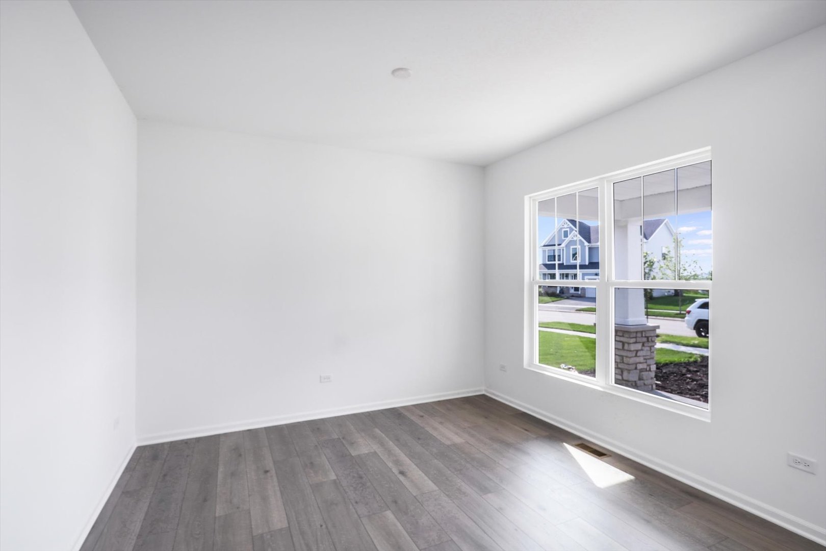 163 Piper Glen Avenue, Oswego, IL 60543