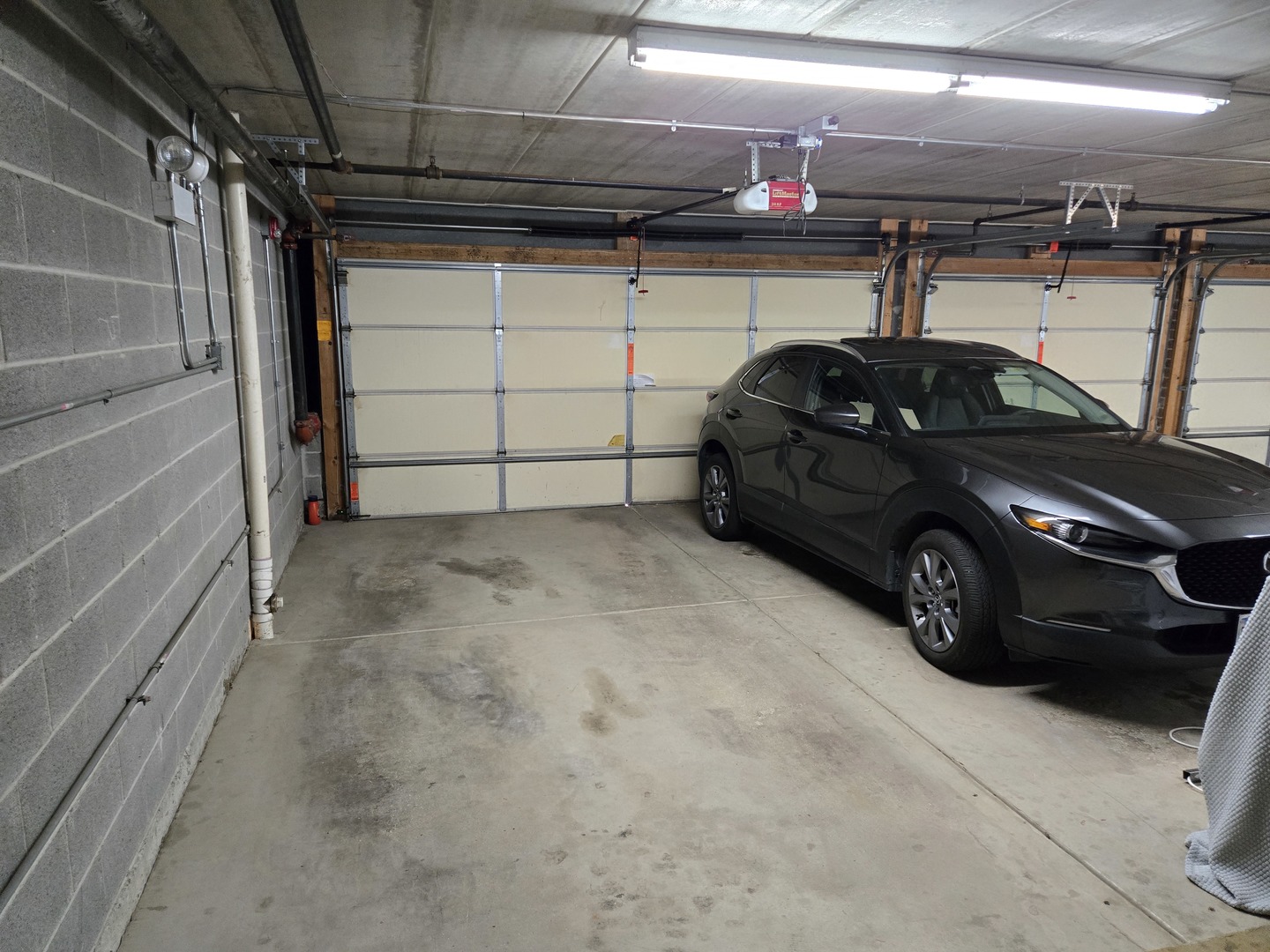 6860 Winding Trail #204, Oak Forest, IL 60452