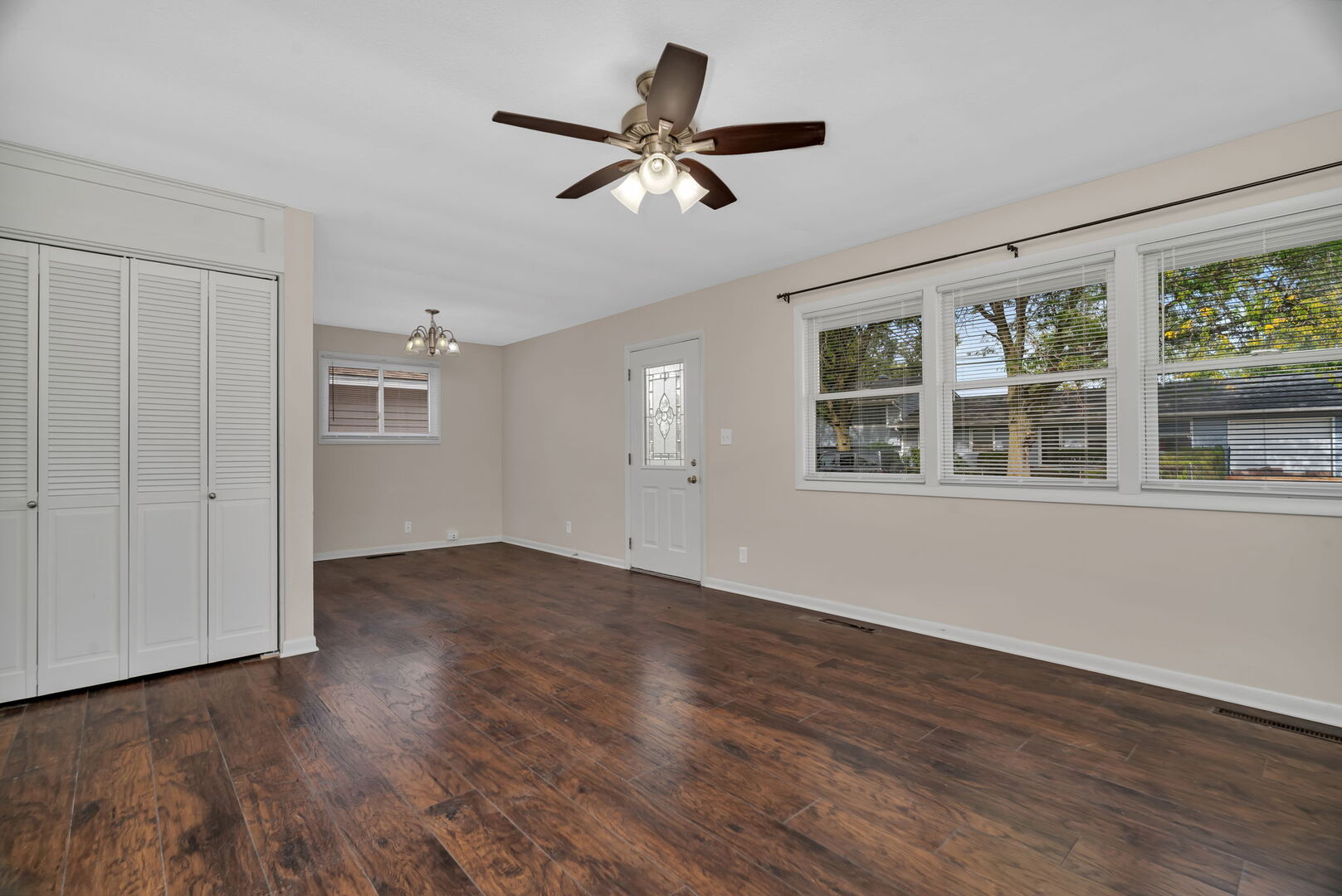 2300 Webster Avenue, Joliet, IL 60435