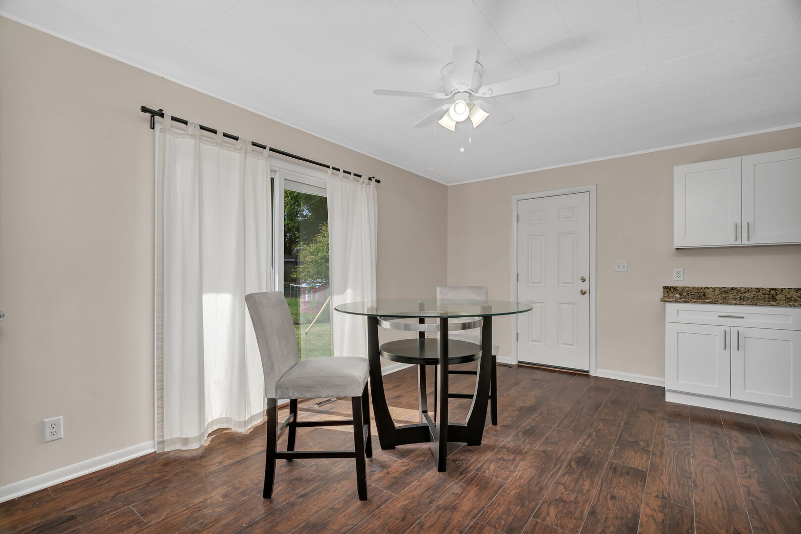 2300 Webster Avenue, Joliet, IL 60435