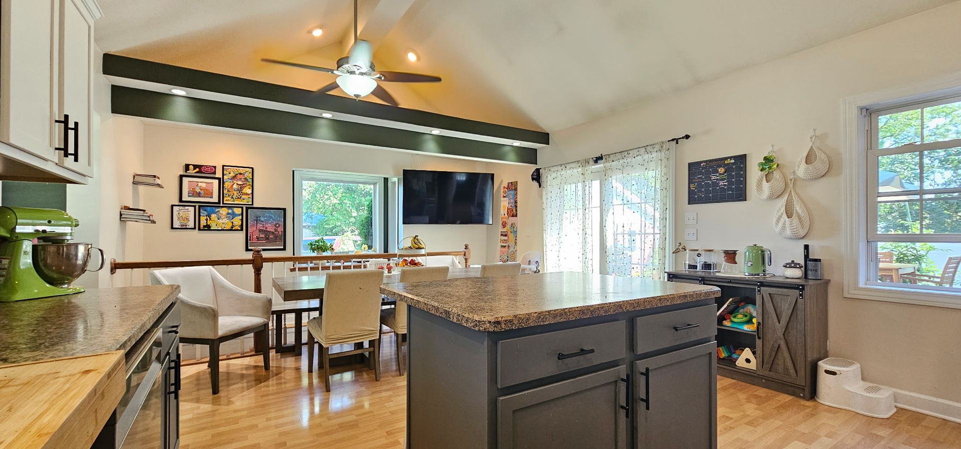 1321 Wood Street, Crete, IL 60417