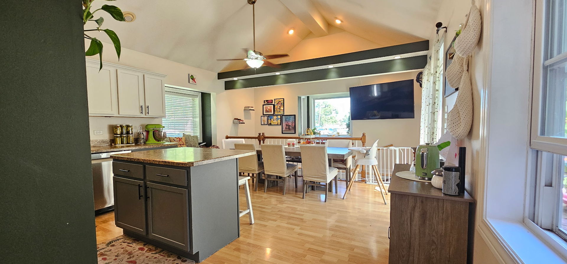 1321 Wood Street, Crete, IL 60417