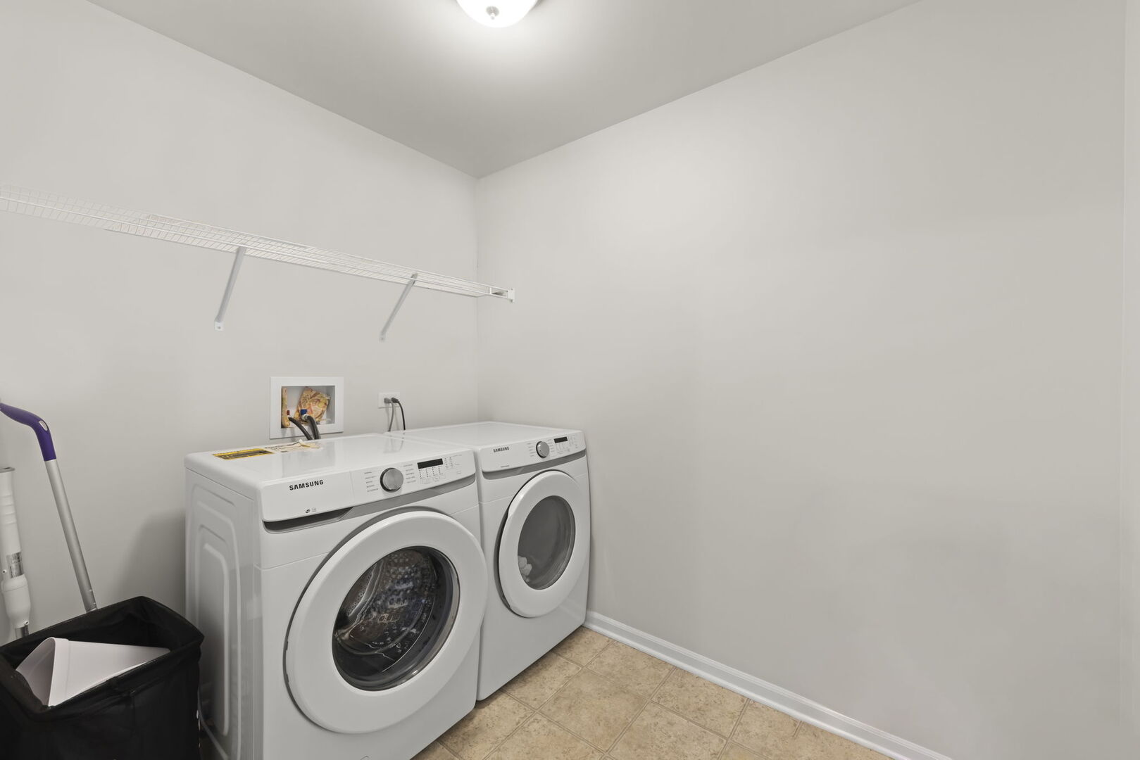 1444 Bayou Path Drive, Naperville, IL 60563