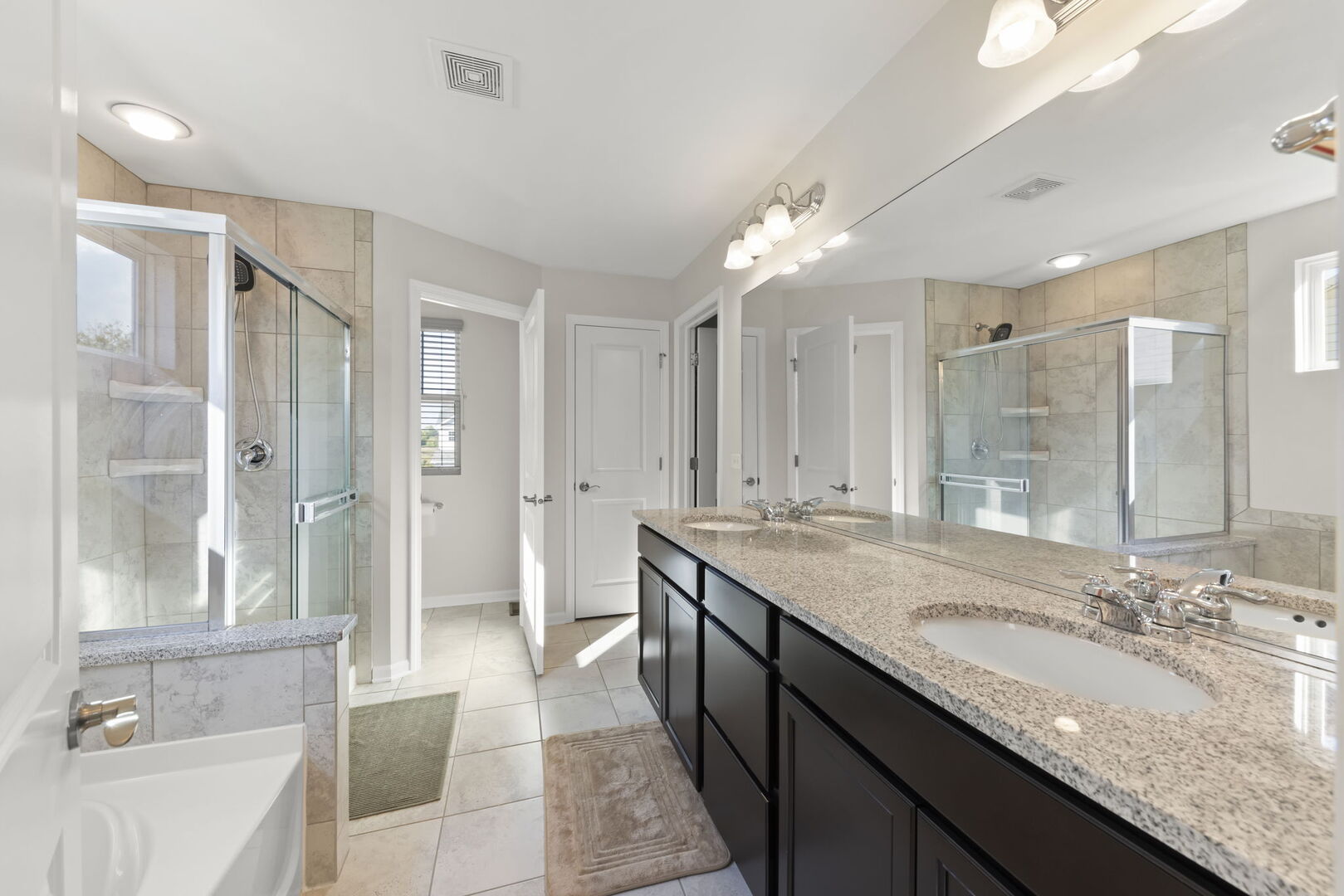 1444 Bayou Path Drive, Naperville, IL 60563