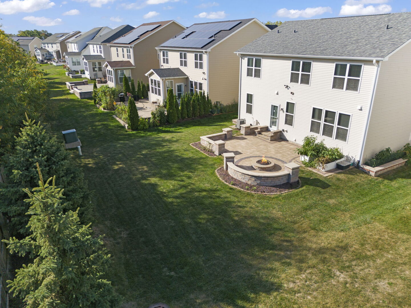 1444 Bayou Path Drive, Naperville, IL 60563