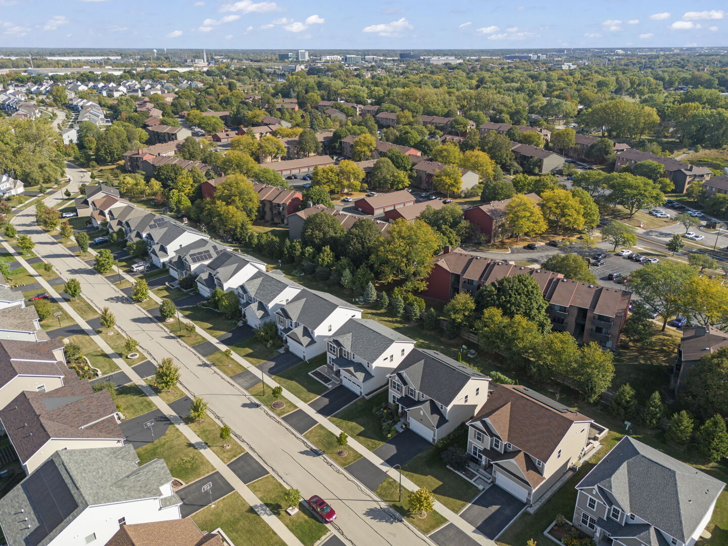 1444 Bayou Path Drive, Naperville, IL 60563