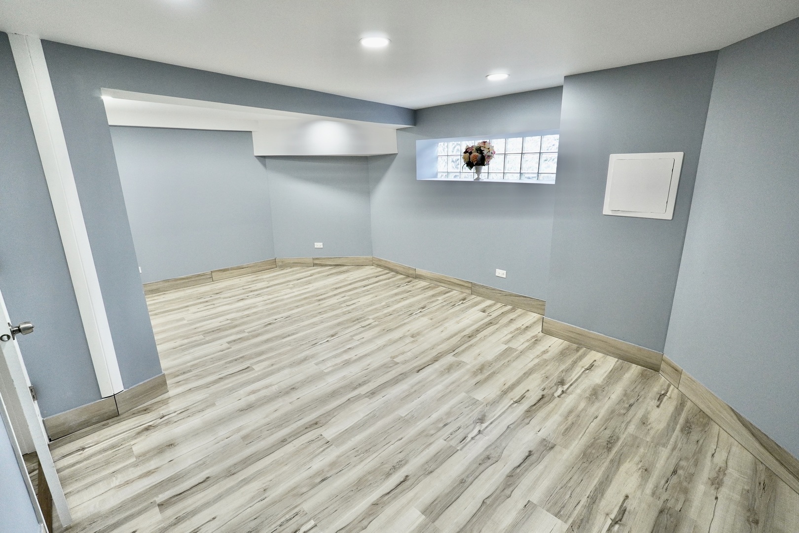 8734 S Honore Street, Chicago, IL 60620