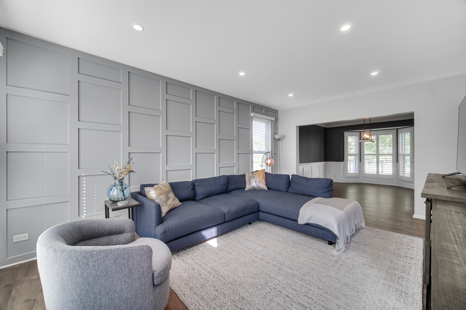 35 CHARLES Court, Vernon Hills, IL 60061