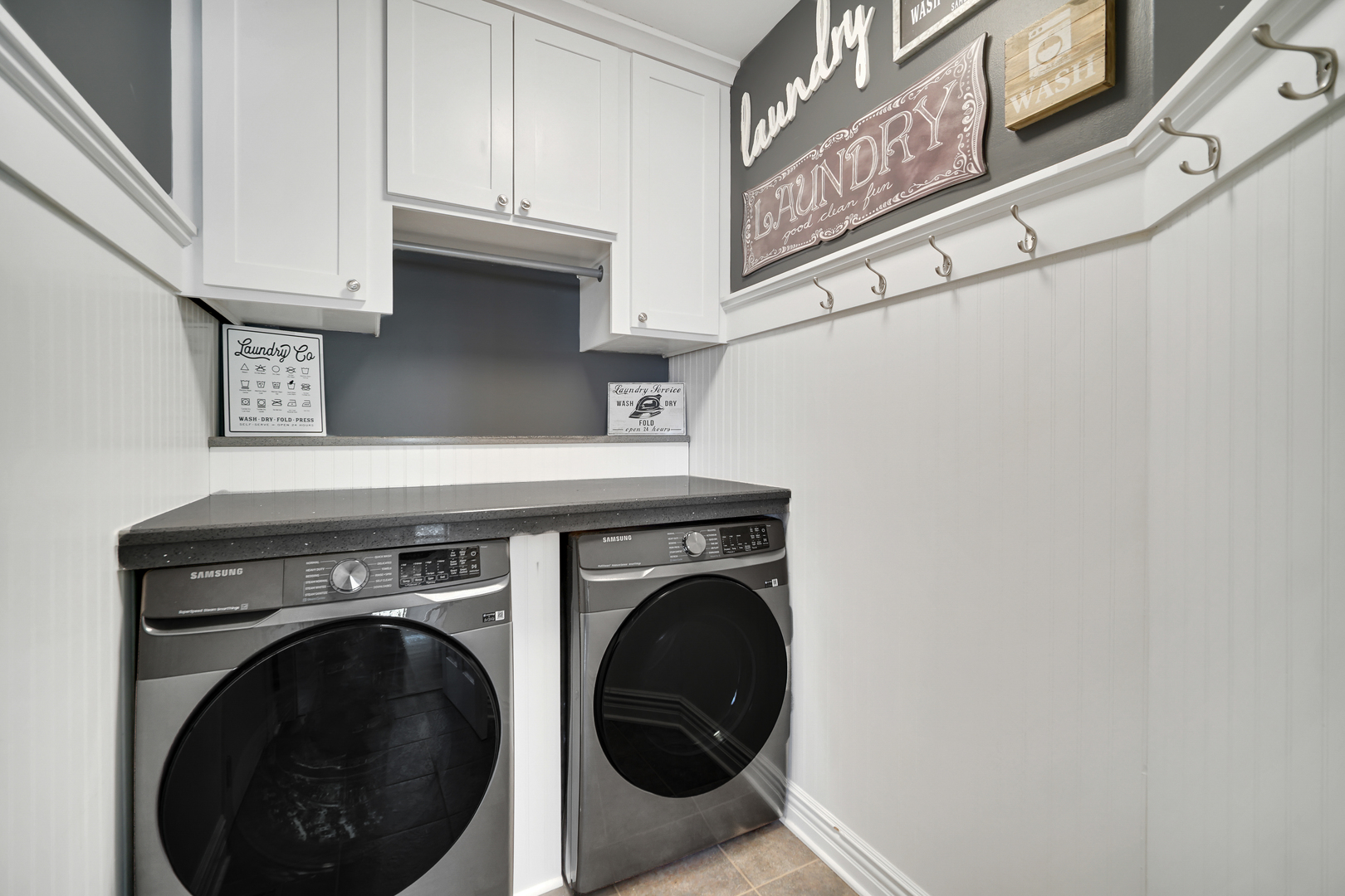 35 CHARLES Court, Vernon Hills, IL 60061