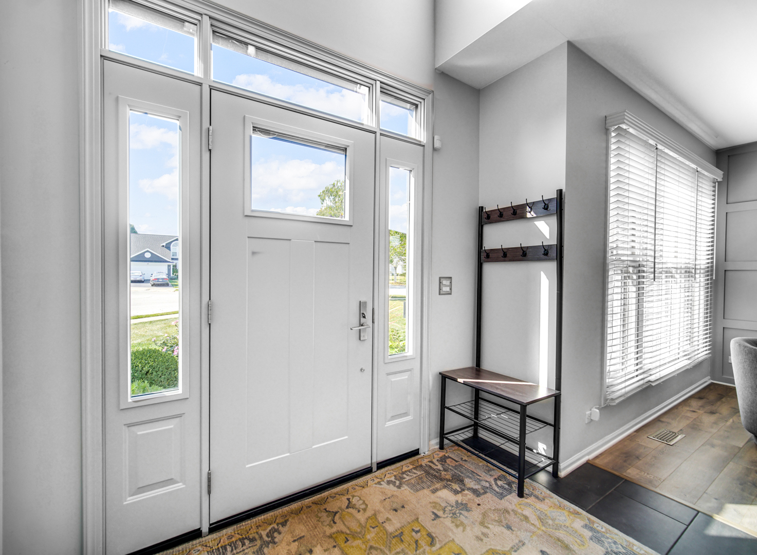 35 CHARLES Court, Vernon Hills, IL 60061