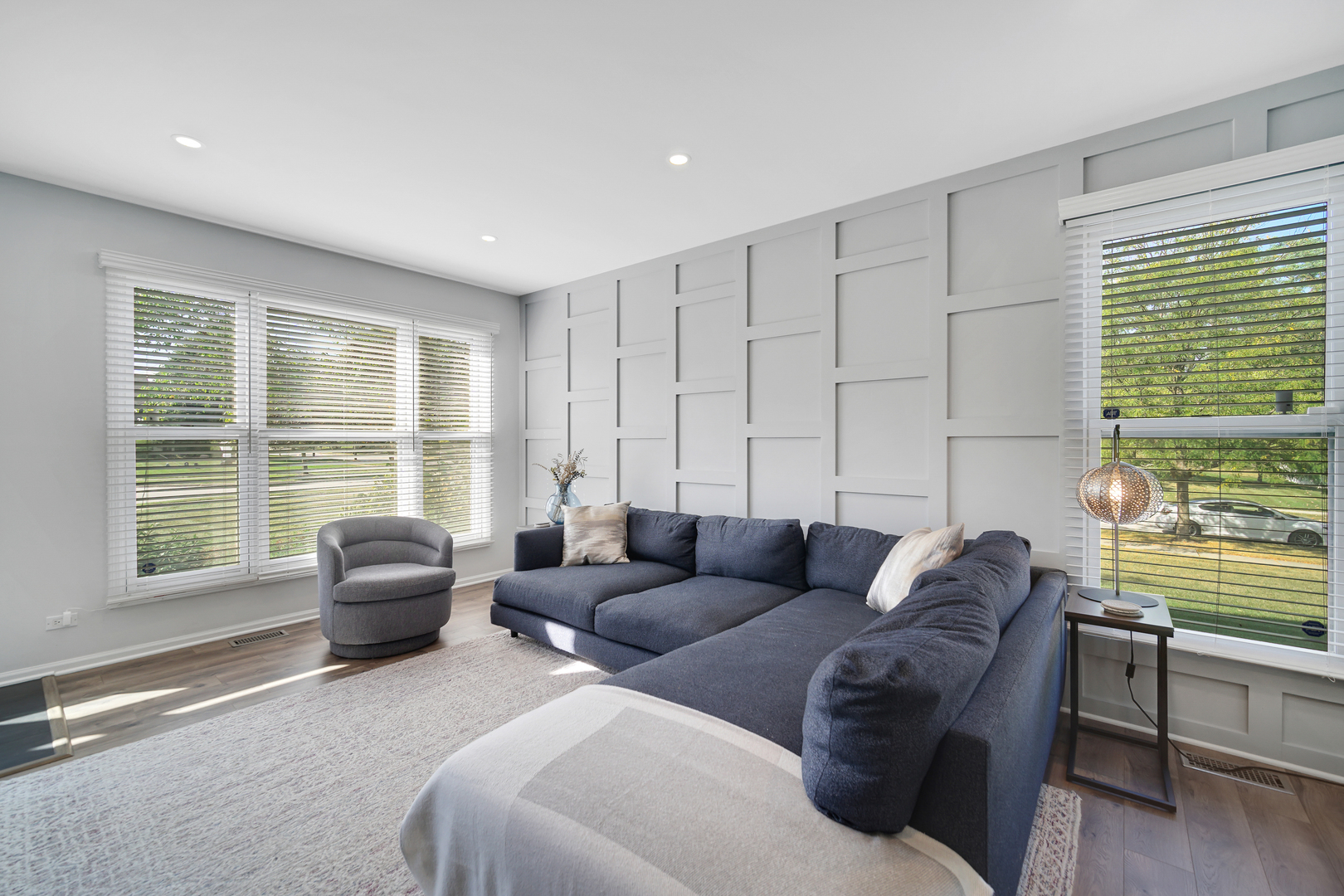 35 CHARLES Court, Vernon Hills, IL 60061