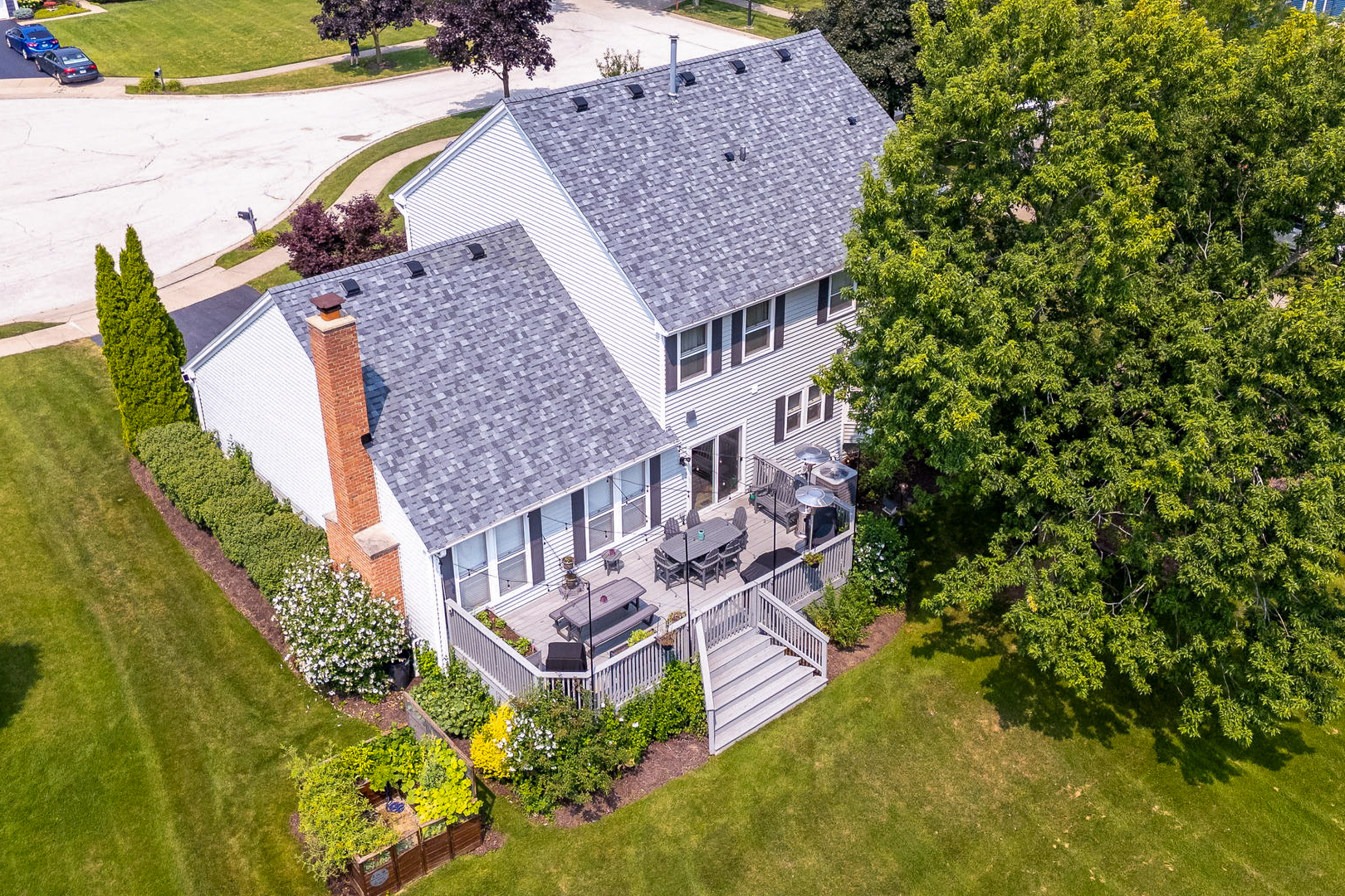 35 CHARLES Court, Vernon Hills, IL 60061