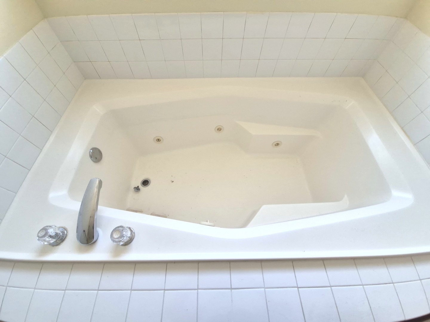 6571 Pine Lake Drive #6571, Tinley Park, IL 60477