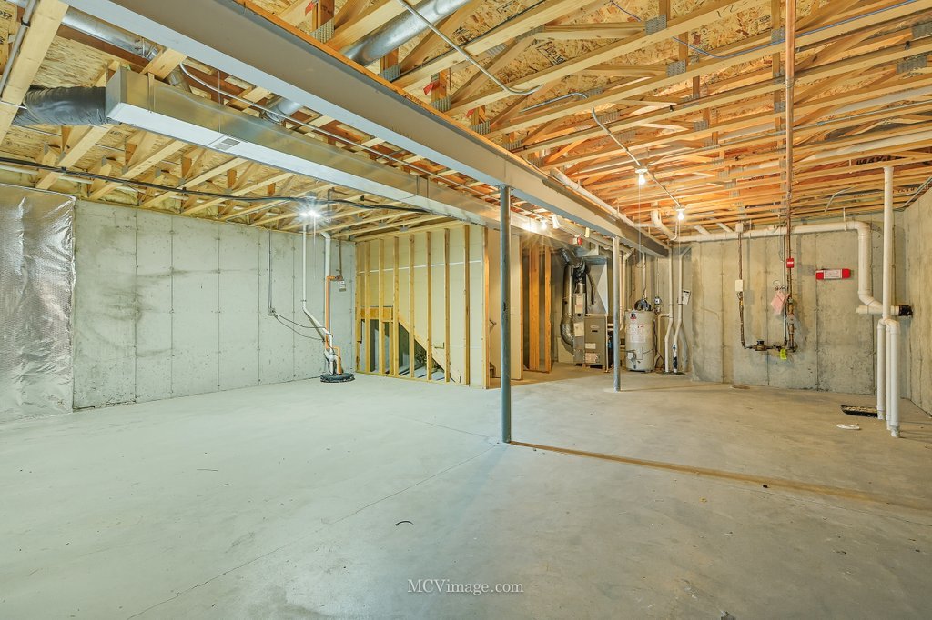 1463 Yellowstone Drive, Streamwood, IL 60107