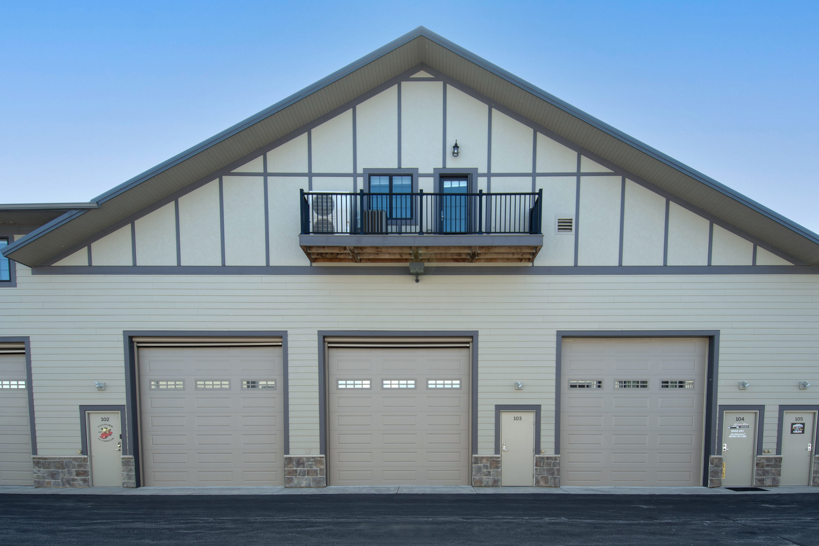 2224 Ferry Road #C103, Naperville, IL 60563