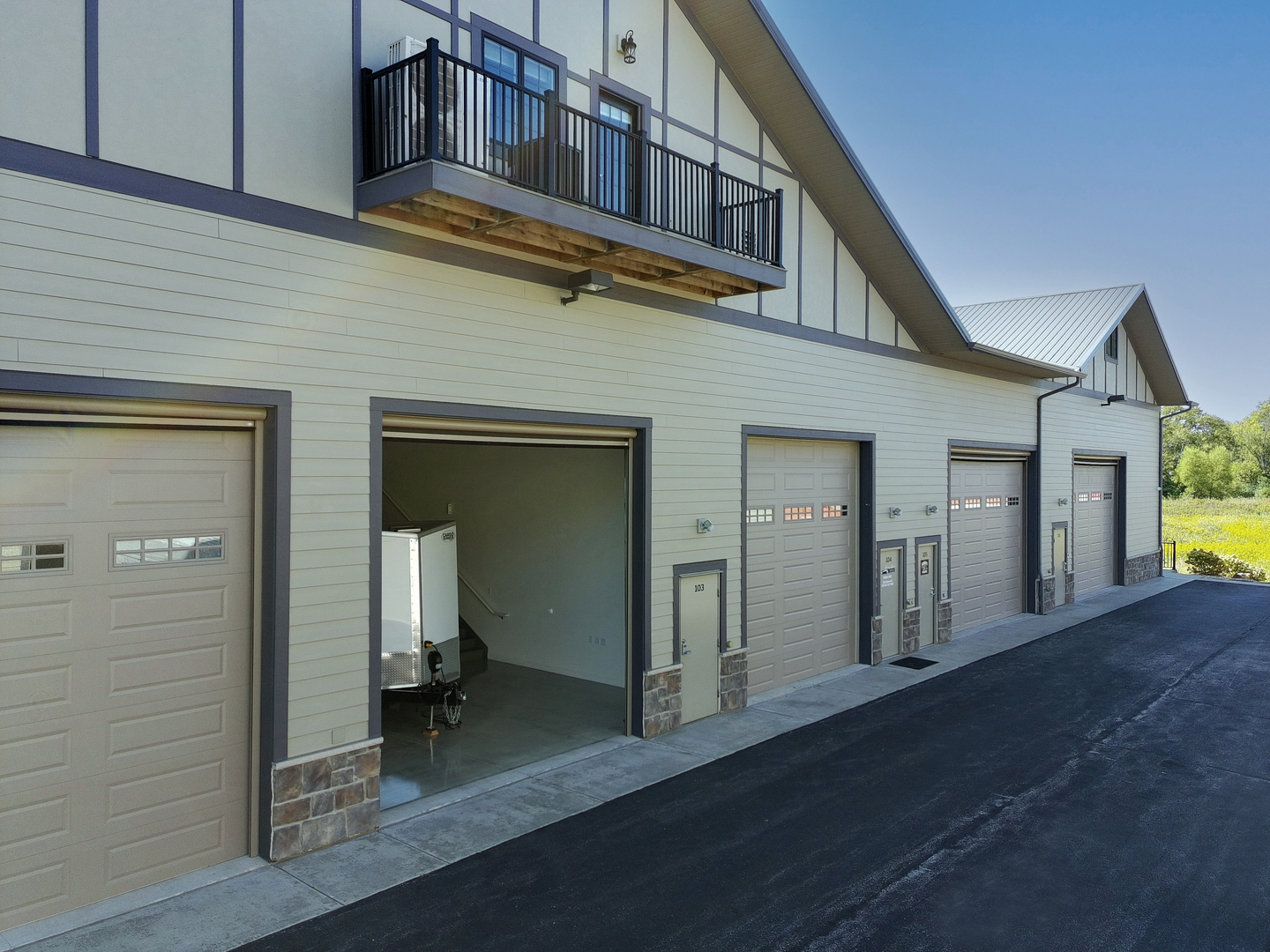 2224 Ferry Road #C103, Naperville, IL 60563