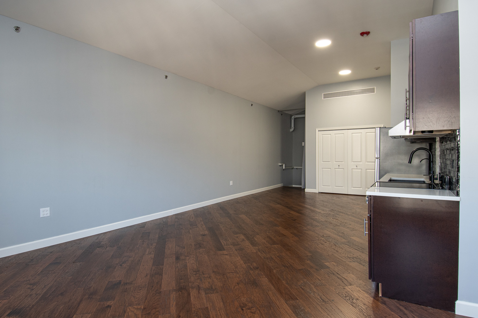 2224 Ferry Road #C103, Naperville, IL 60563