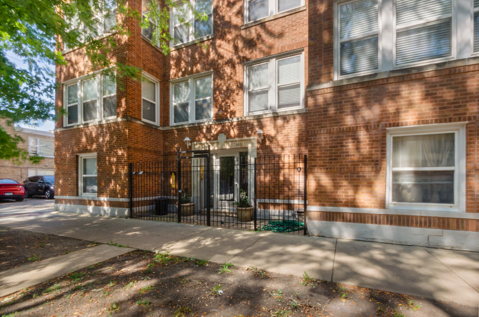 3908 W Ainslie Street #G, Chicago, IL 60625