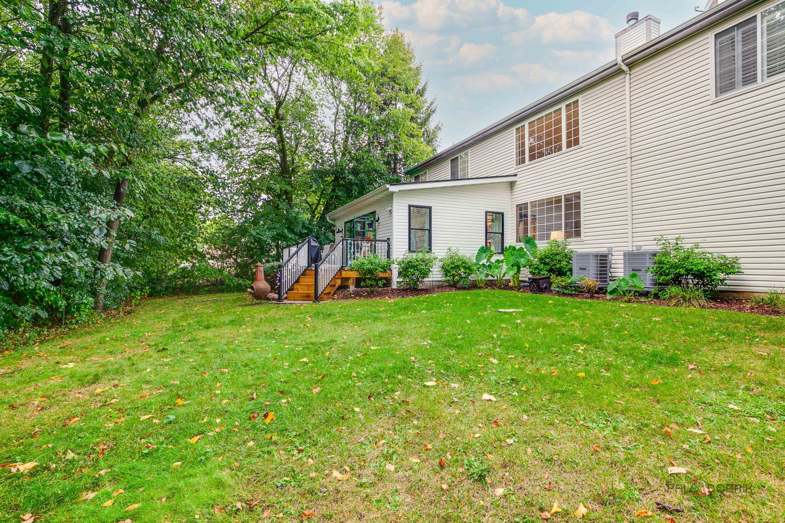 7449 Brentwood Lane, Gurnee, IL 60031