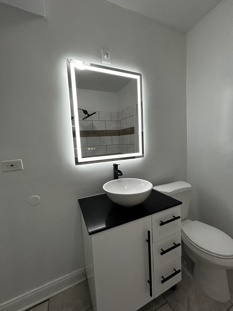 7821 S Winchester Avenue #3, Chicago, IL 60620