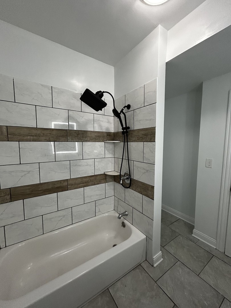 7821 S Winchester Avenue #3, Chicago, IL 60620