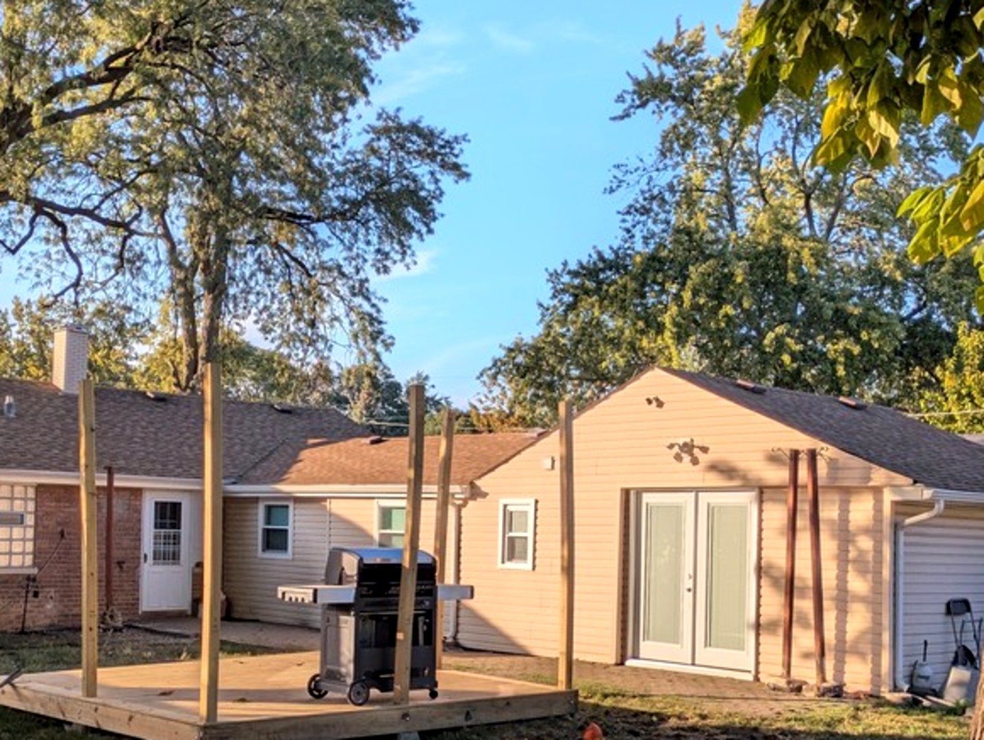 9909 Elm Circle Drive, Oak Lawn, IL 60453