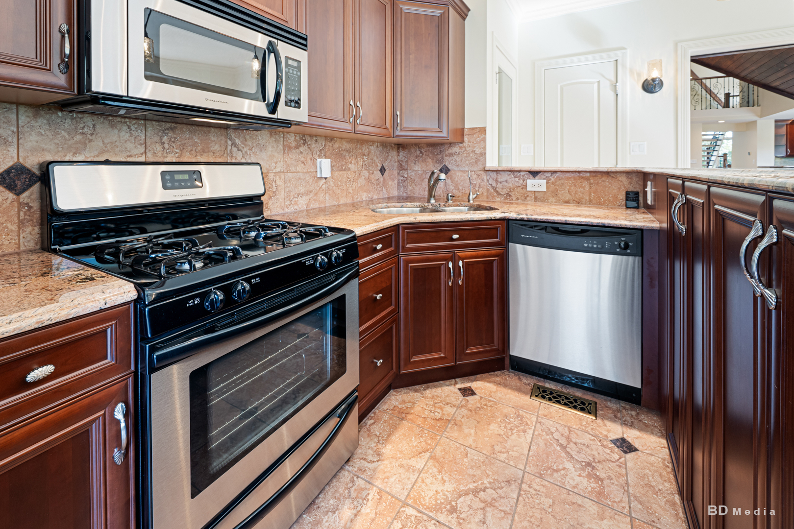 10652 Lexington Court, Frankfort, IL 60423