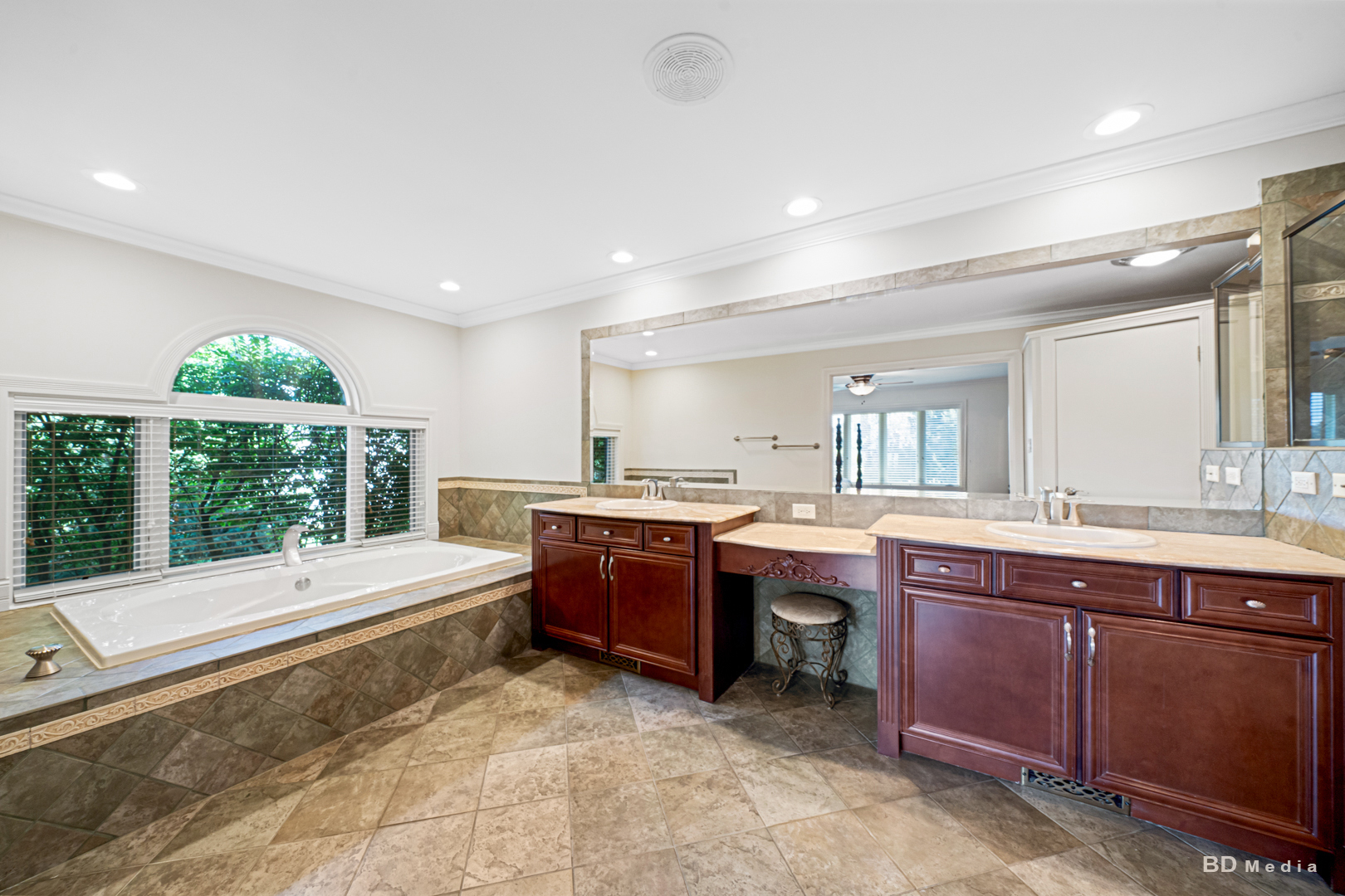 10652 Lexington Court, Frankfort, IL 60423