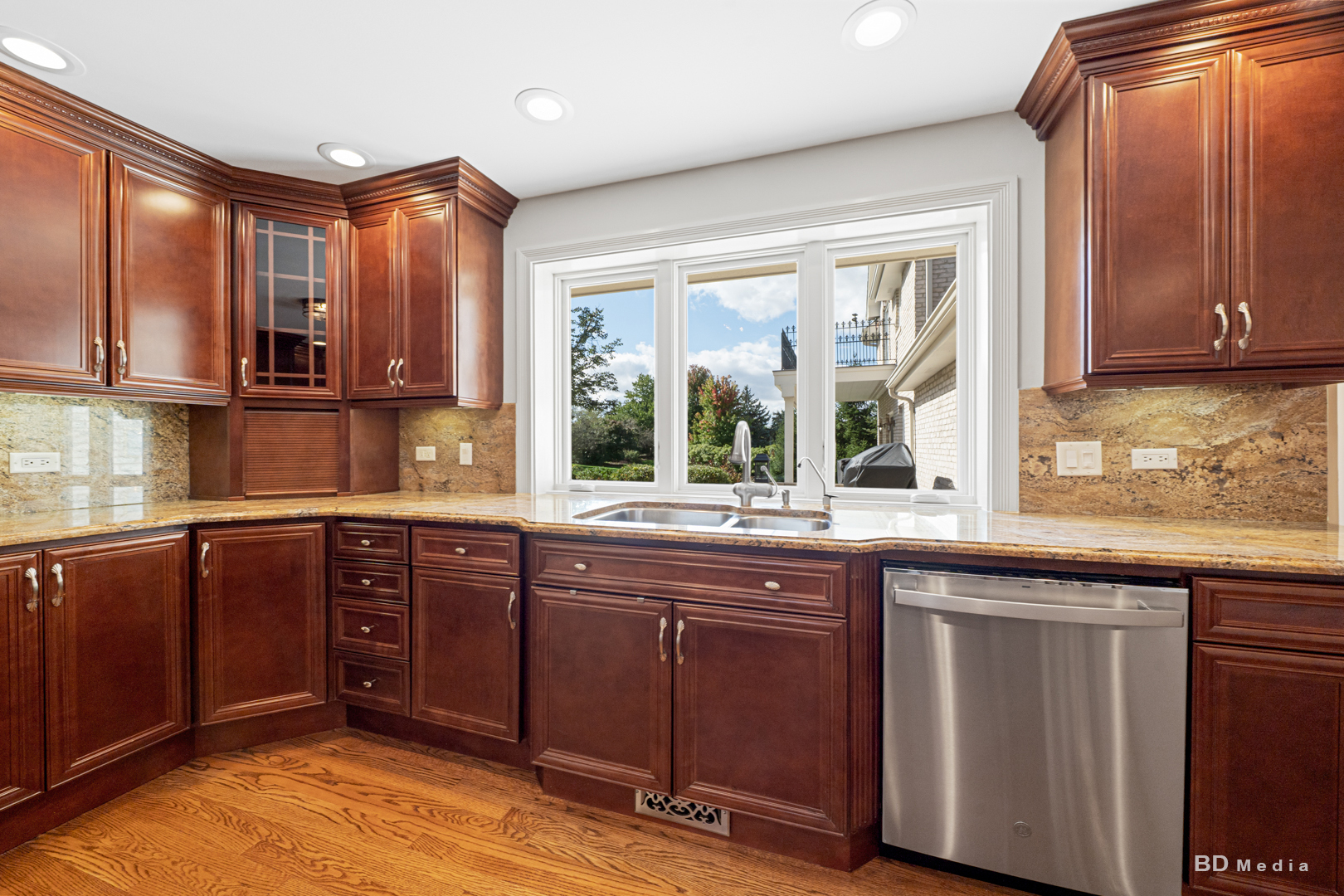 10652 Lexington Court, Frankfort, IL 60423