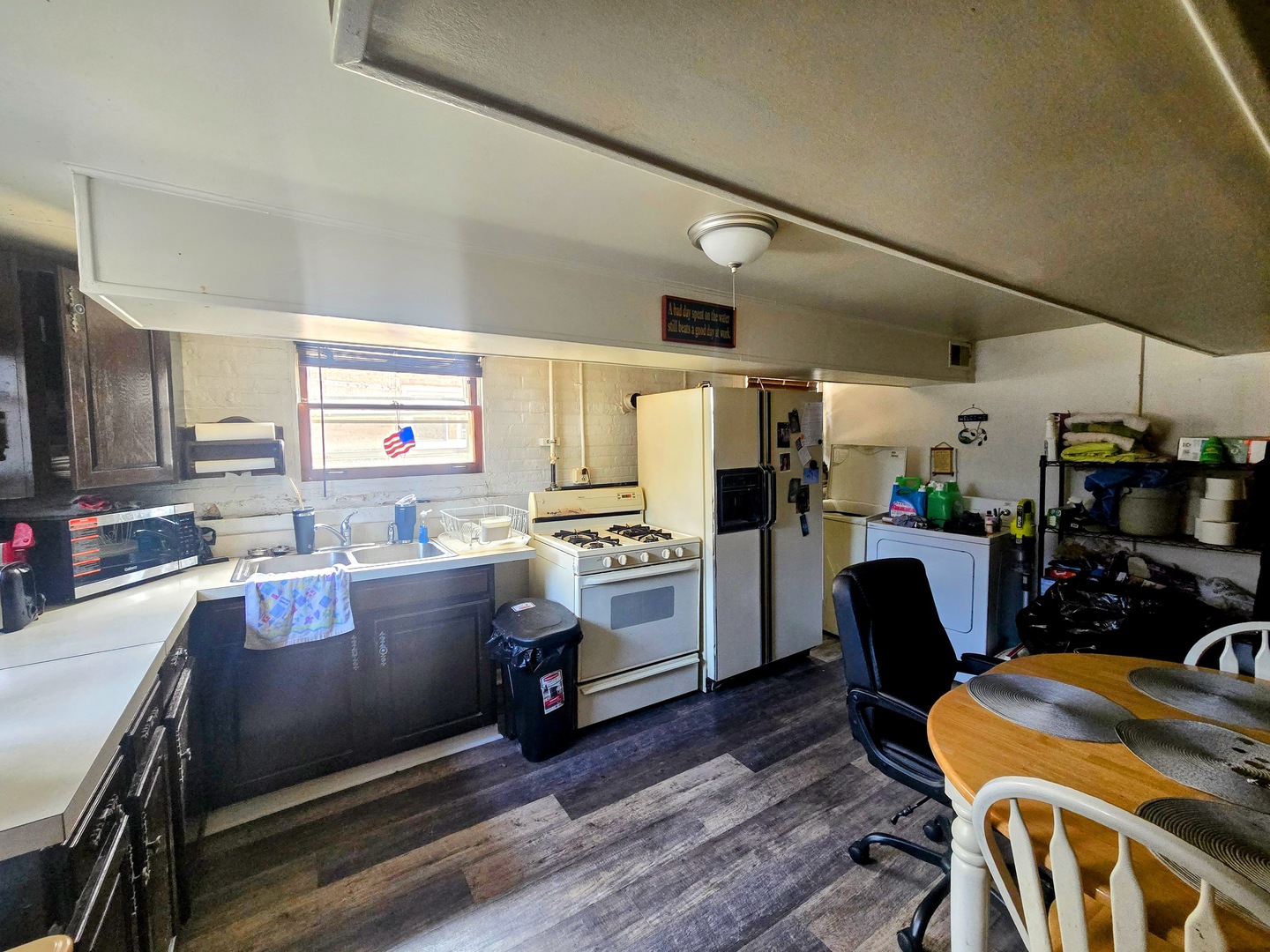 8515 S Kedvale Avenue, Chicago, IL 60652